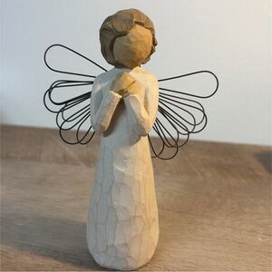 Demdaco Angel Sculpture - Cream and Brown